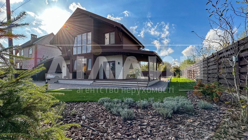 New fabulous house of VIP class on V.Luga, 115 m2, 3 bedrooms
