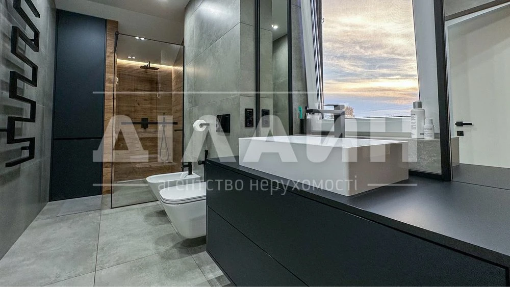 New fabulous house of VIP class on V.Luga, 115 m2, 3 bedrooms