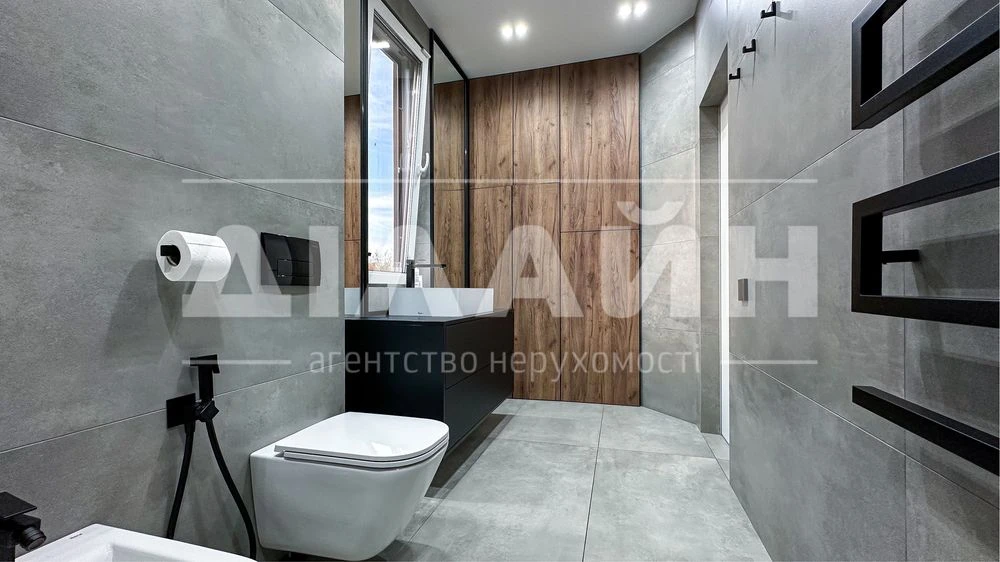 New fabulous house of VIP class on V.Luga, 115 m2, 3 bedrooms