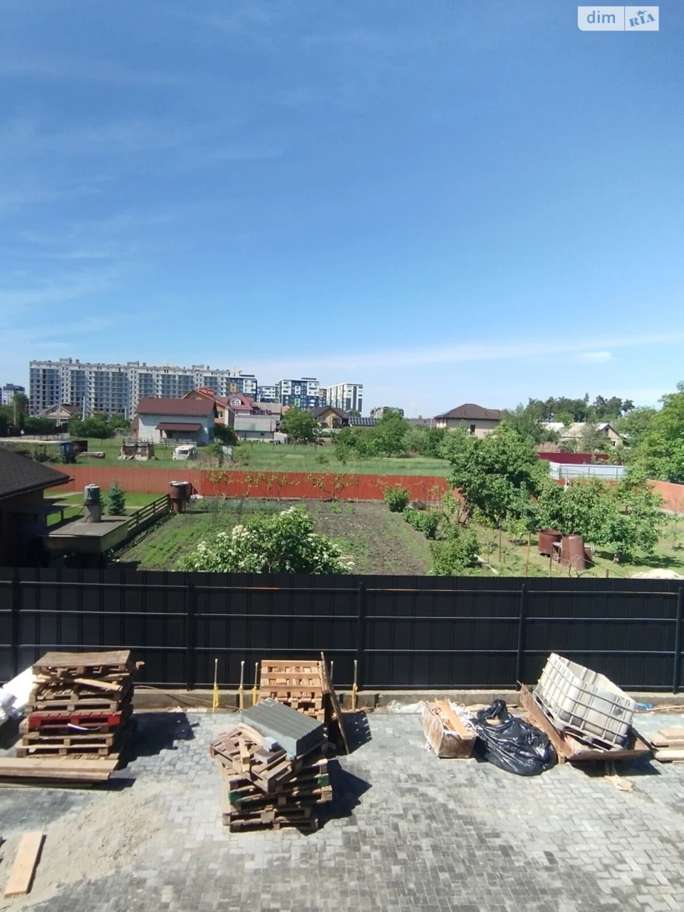Продаж Таунхаус