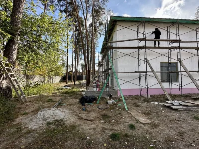 Будинок у лісовій Бучі з максимальним оздобленням