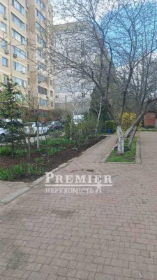 продам 2-комнатную квартиру 94 кв.м