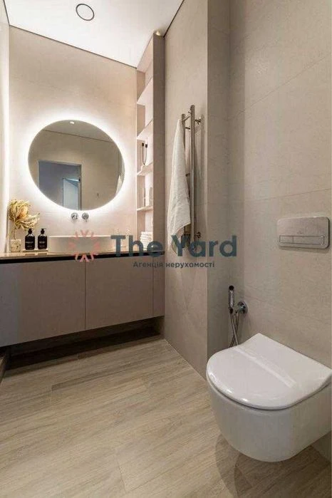 WITHOUT% Sale of 2-room apartment in the residential complex "Novopecherski Lipky", And St.