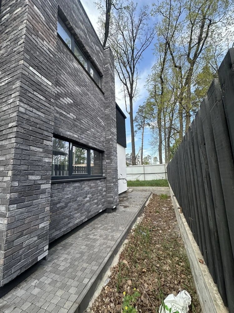 Буча Park Residense з частковим ремонтом 225 м2, 4 сотки