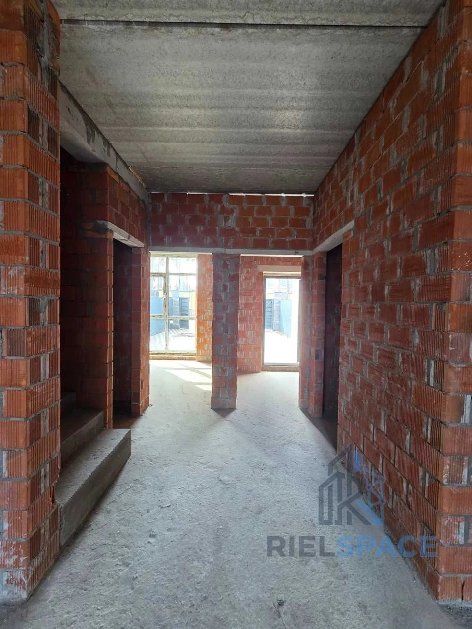 Введений 2026 році. Продаж таунхауса в КМ SOHO Park, Лісова
