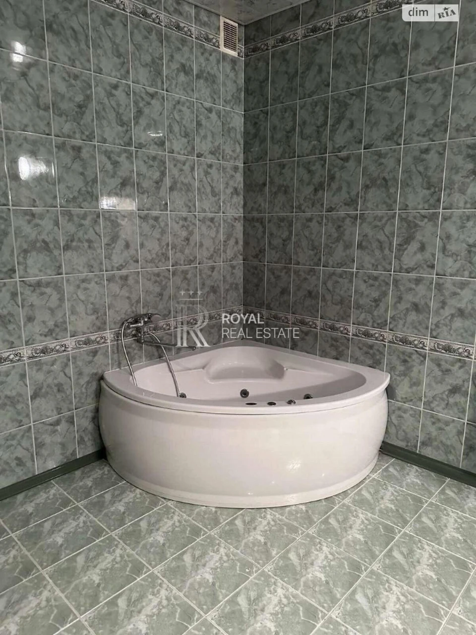 Продаж Дім
