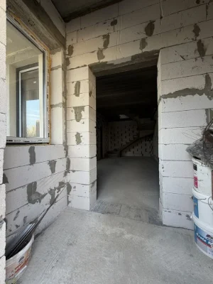 Таунзаус, по цене 2к квартиры, 95м2. Газ.