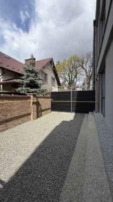 Таунхаус 120 м2 з вланим укриттям + 40 м2 ділянка 1,5 соток.