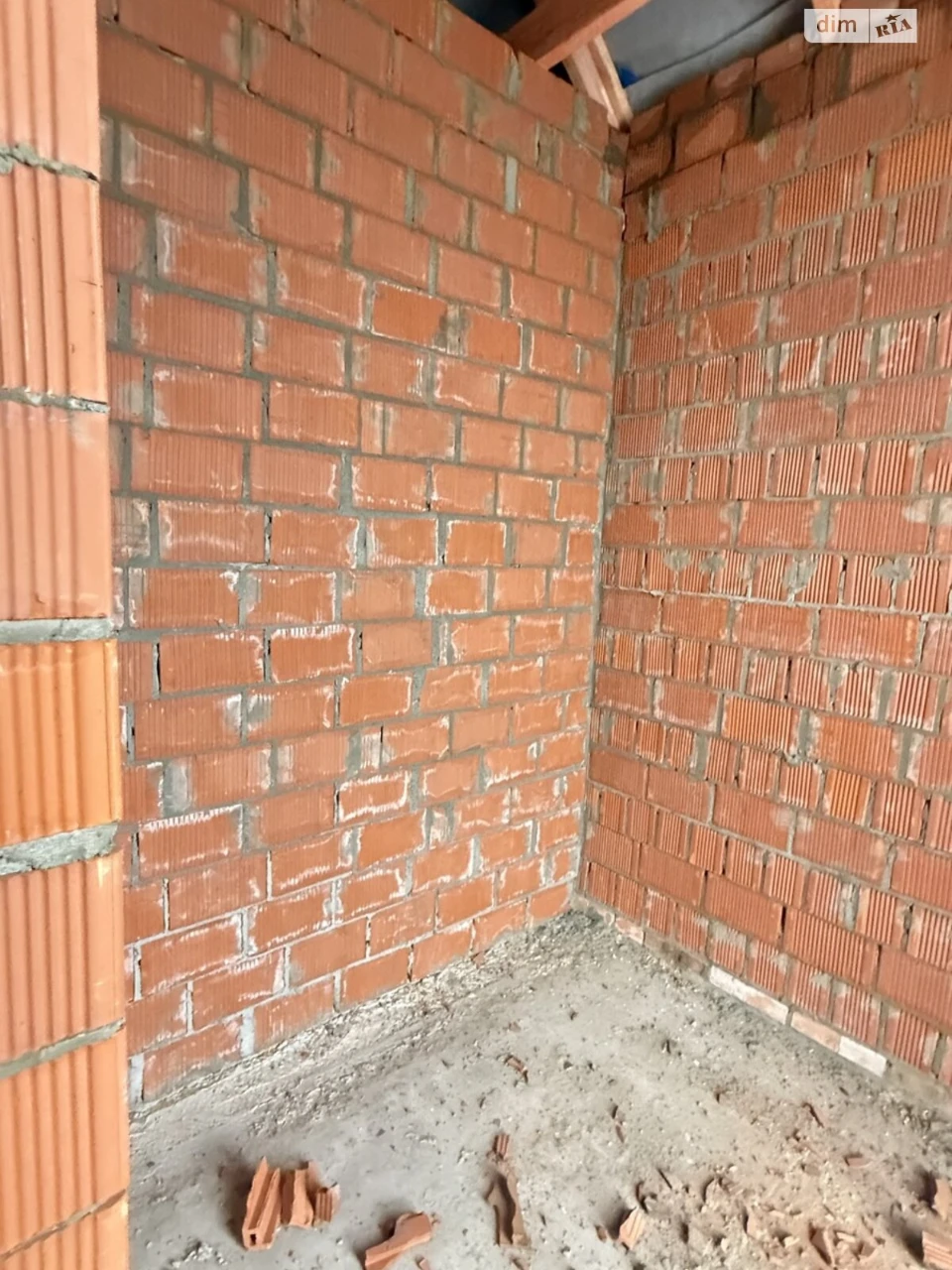 Продаж Таунхаус
