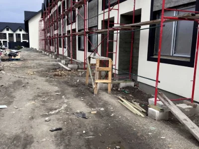 Будинок. Буча, Сергія Мазіна