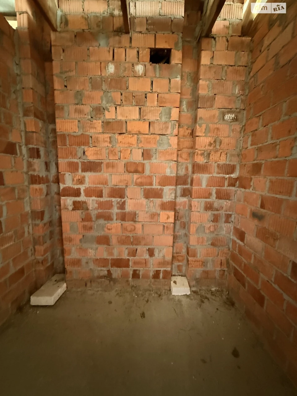 Продаж Таунхаус