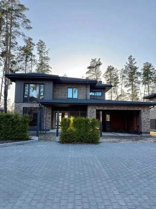 Продаж Будинку преміум-класу у закритому котеджному містечку