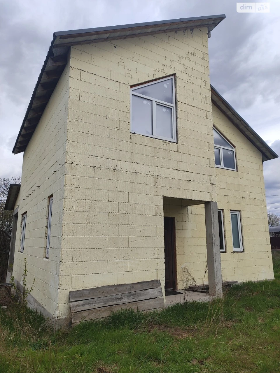 Продаж Дім