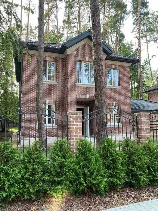 Елітний Котедж в Англійському стилі Лісова Буча | 365 000 $