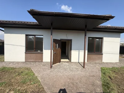 Продаж стильного будинку 100 м² у Бучі.