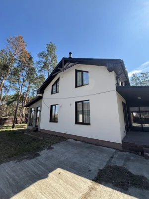 Сучасний будинок  в Лісовій Бусі з дорогим ремонтом 180м2+ 8