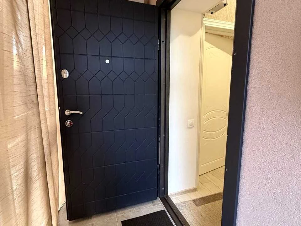 Будинок. Буча, Вишнева вул.
