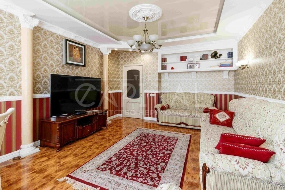 Apartment for sale, st. Borys Hmyry, Poznyaki, there is a generator