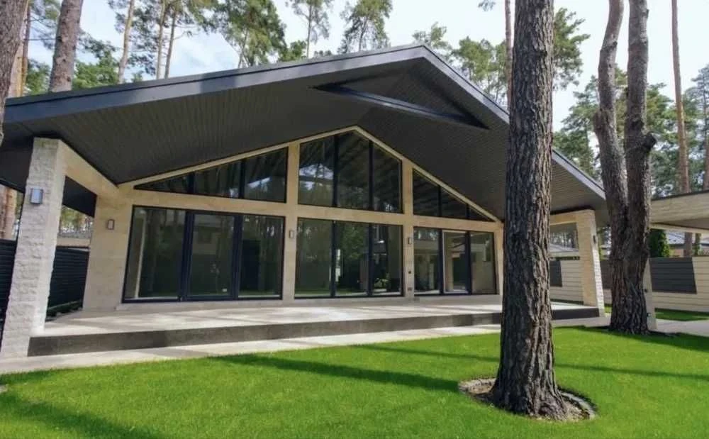Будинок у стилі фахверк 160 м² у Лісовій Бучі, 6 соток, чист