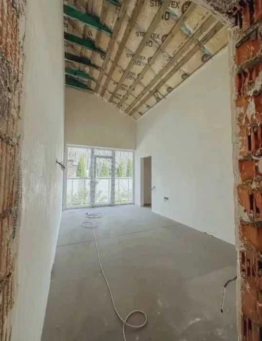 Будинок у стилі фахверк 160 м² у Лісовій Бучі, 6 соток, чист