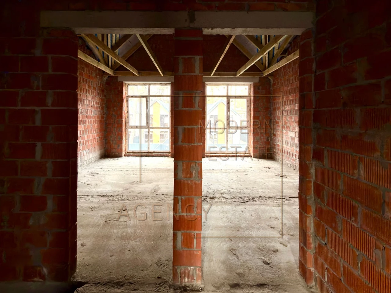 Готовий Таунхаус 107,5м2, 1.9 сотки  | Газ центральні комінк