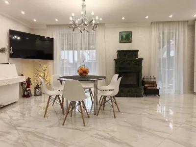 Будинок з ремонтом в Park Residence Центральні комунікації Г