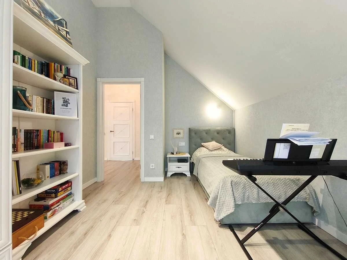 Будинок з ремонтом в Park Residence Центральні комунікації Г