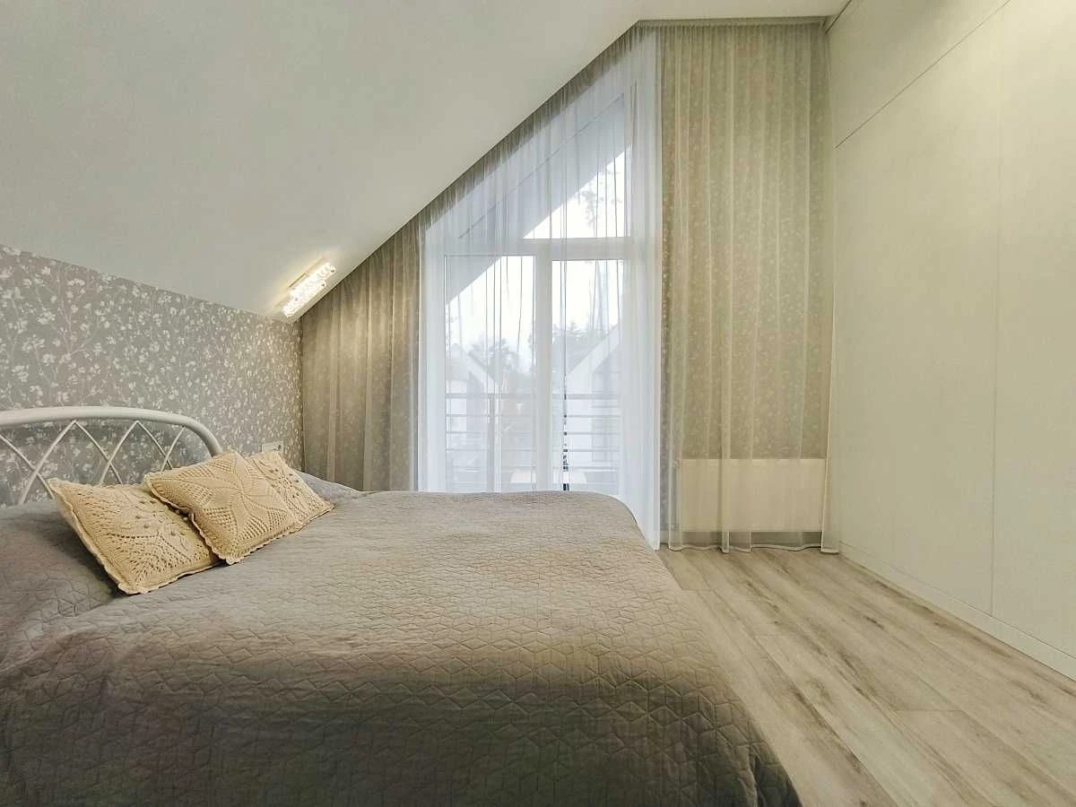Будинок з ремонтом в Park Residence Центральні комунікації Г