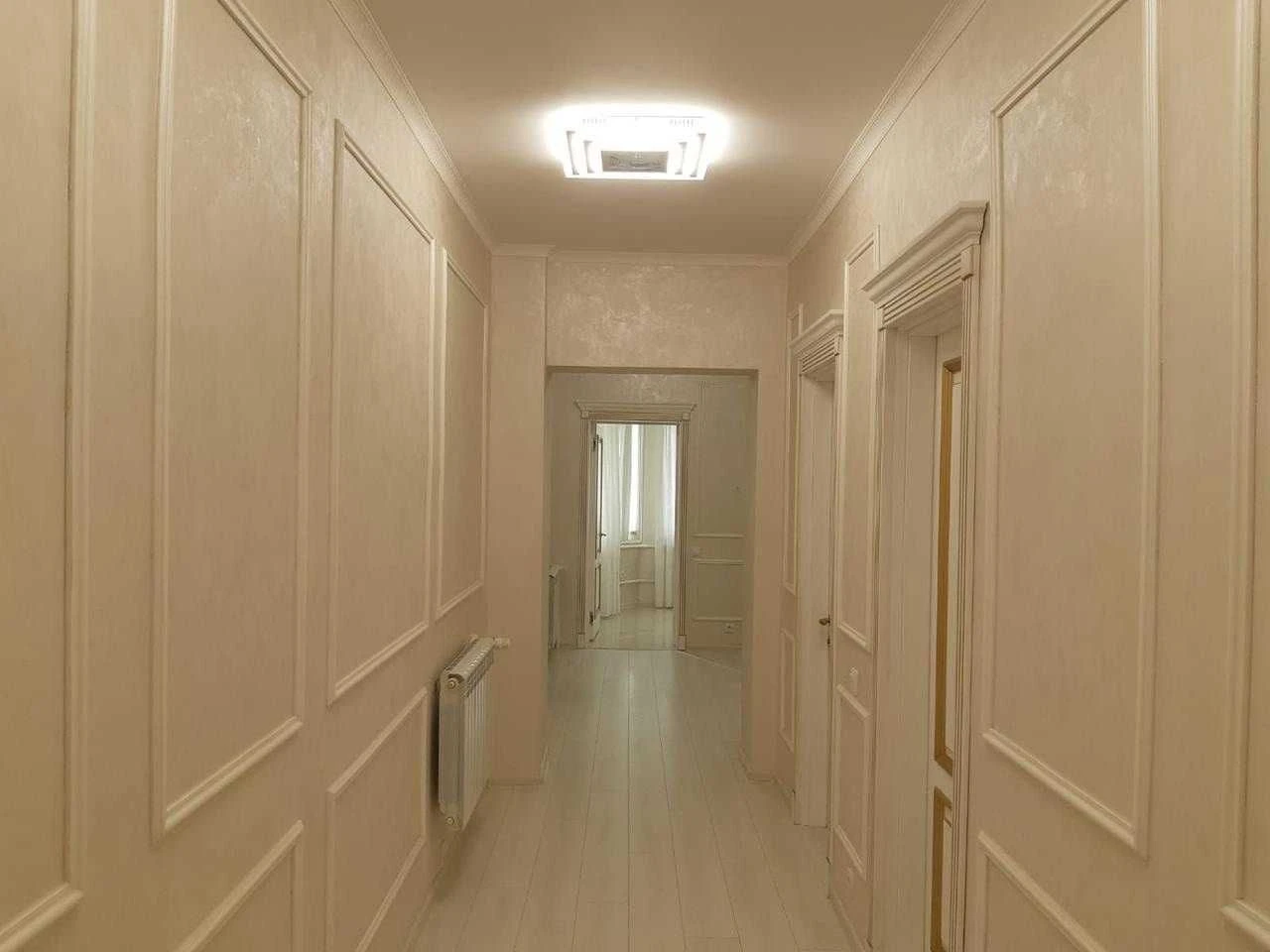 Продаж сучасного будинку 416м²  Буча, Бучанський р-н