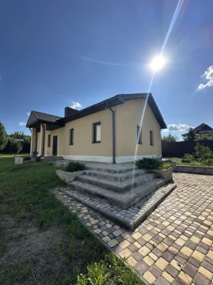 Будинок з ремонтом Буча. Вигідна пропозиція!