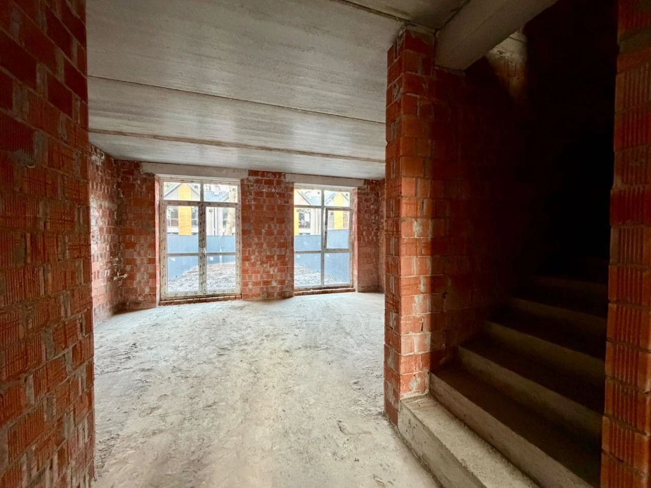 Таунхаус м.Буча серед лісу | Центральний парк| 110 м2 | Без