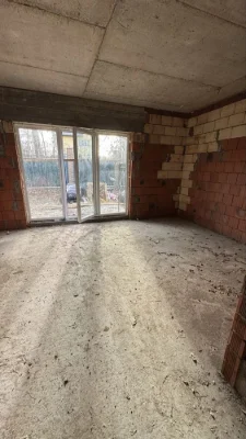 Таунхаус с газом и большим участком в зеленой Буче.