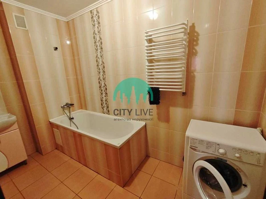 Large apartment for sale with individual heating