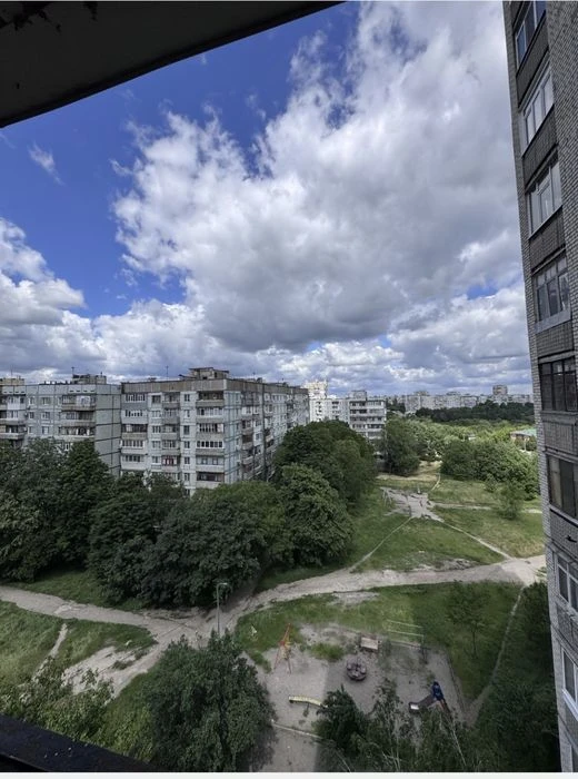 Продажа 2ой квартиры в Хортицком р-не