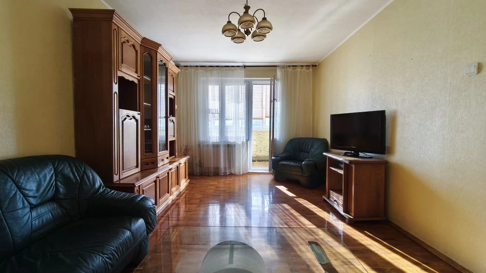 Продам 3ком.квартиру 75000 долларов