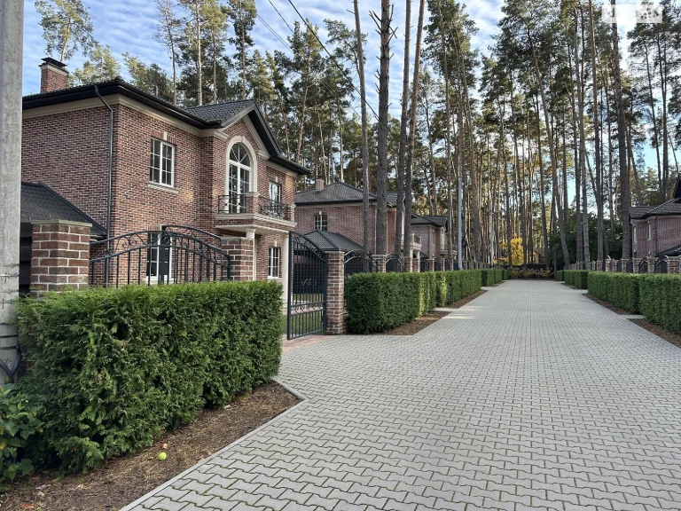Продаж Дім