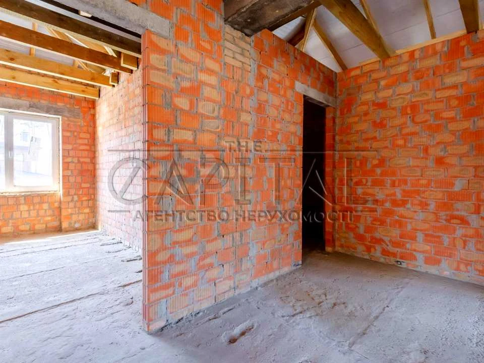 Будинок. Буча, Бучанський