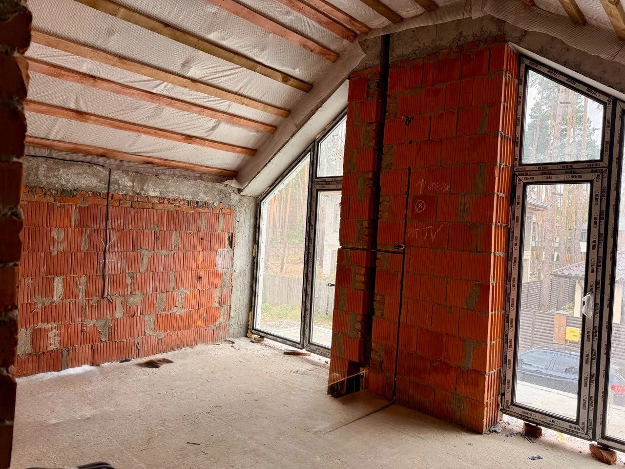 Дуплекс, Лісова Буча. 3 кімнати, 145м2 + 2.7 сотки. ДержПрог