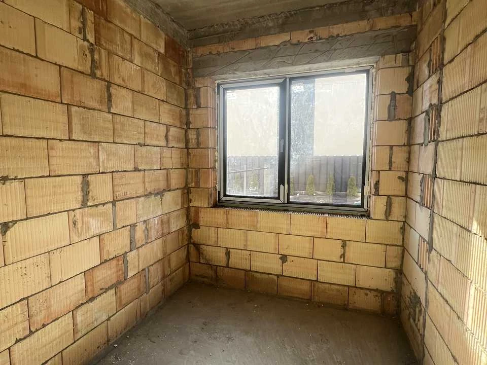 Будинок. Буча, Сергія Мазіна