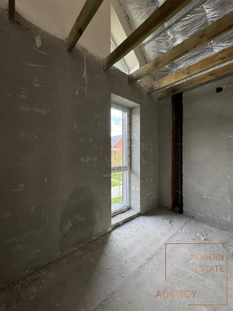 Таунхаус з укриттям Буча, ЦЕНТР |165 м²| Камін, генератор