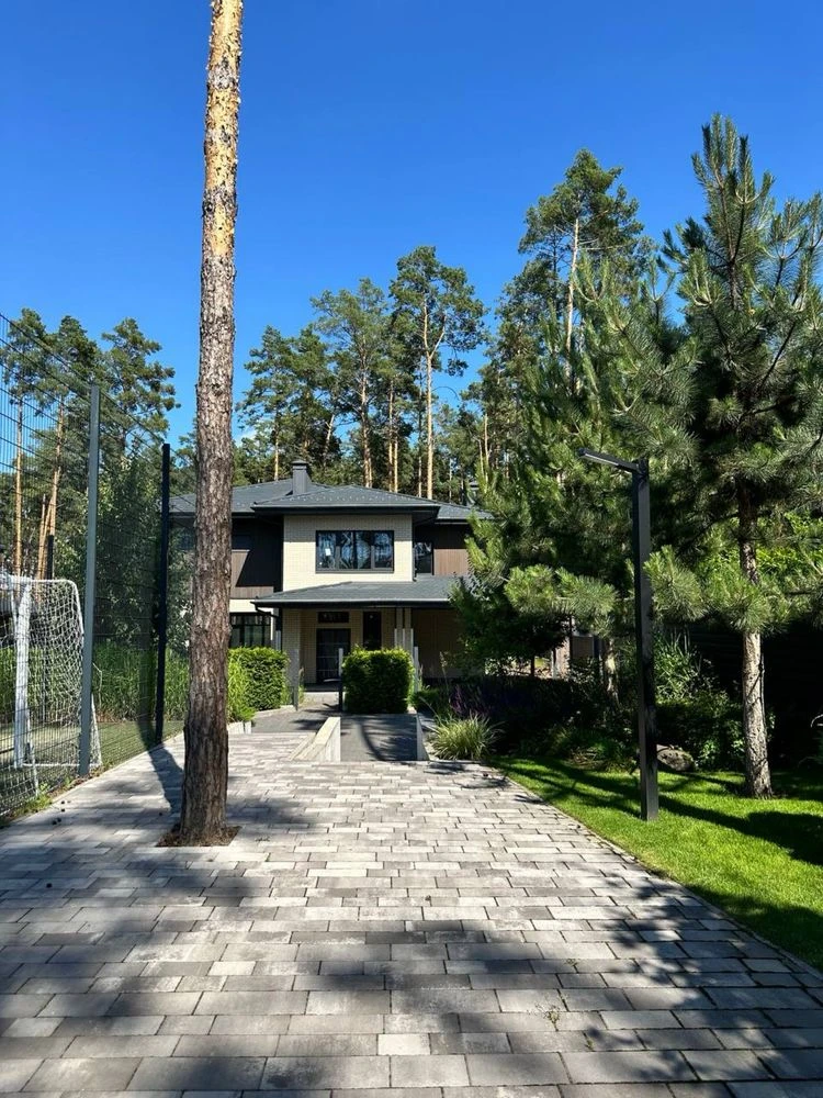 Будинок у Лісовій Бучі, закрите КМ, РОЗТЕРМІНУВАННЯ 2 роки,