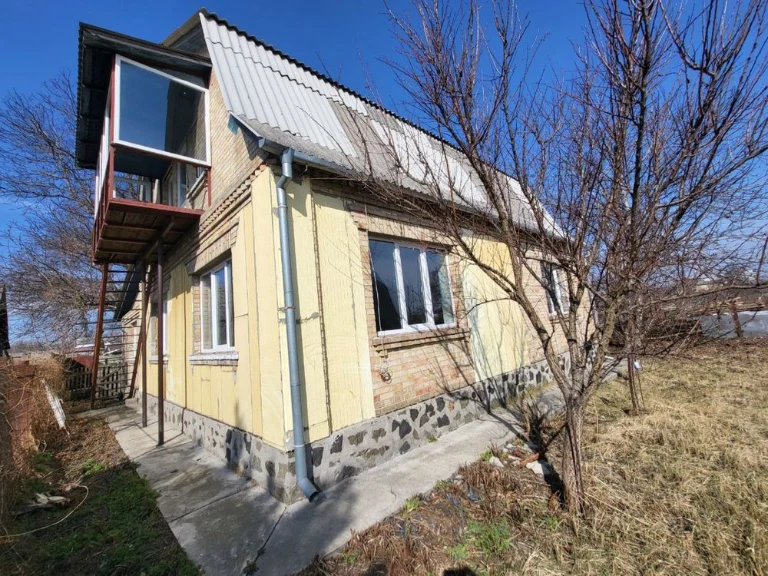 Будинок з ремонтом. Ділянка 11,5 сот