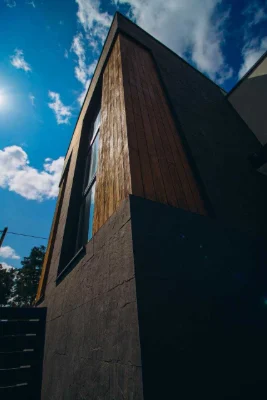 Дуплекс - лісова Буча, 146 м², багатошаровий дах, введений в