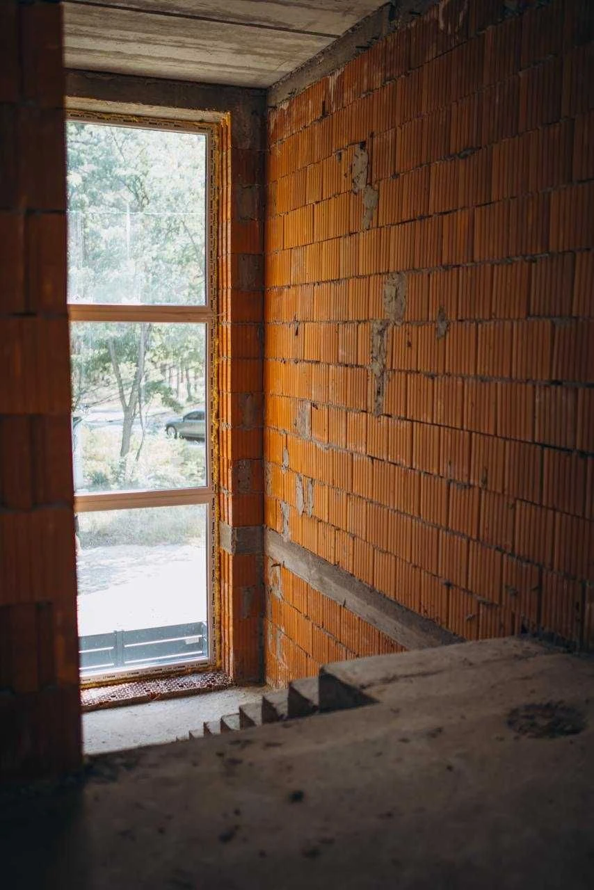 Дуплекс - лісова Буча, 146 м², багатошаровий дах, введений в