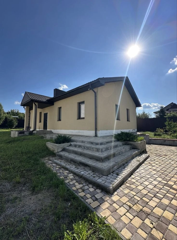 Продаж будинок з ремонтом Буча