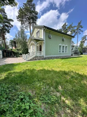 Будинок з ремонтом 450м2, 14 соток, басейн, сауна. ГАЗ