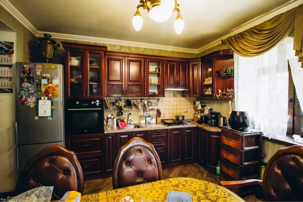 Без комісії Продаж БУДИНКУ в Лісовій Бучі 294 м2 на 12ти сот