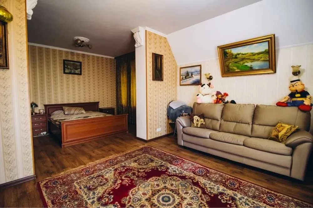 Без комісії Продаж БУДИНКУ в Лісовій Бучі 294 м2 на 12ти сот