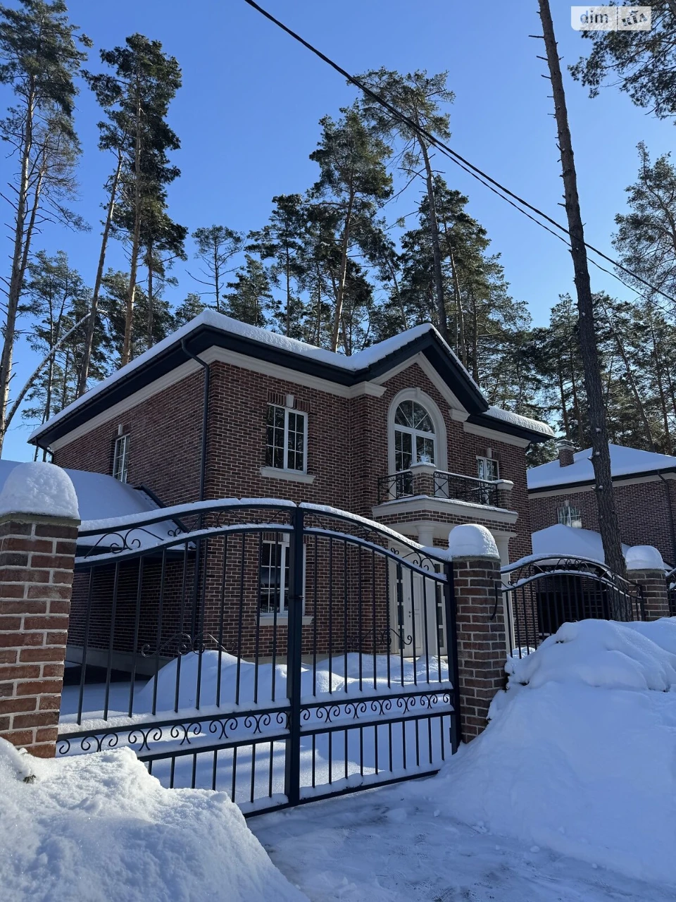 Продаж Дім