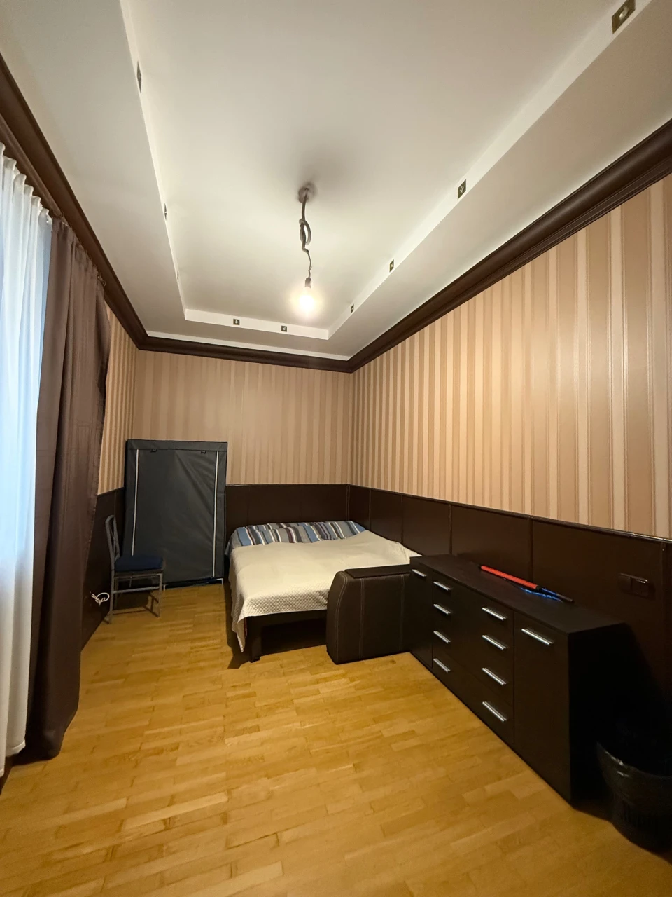 Булинок  в центрі Бучі